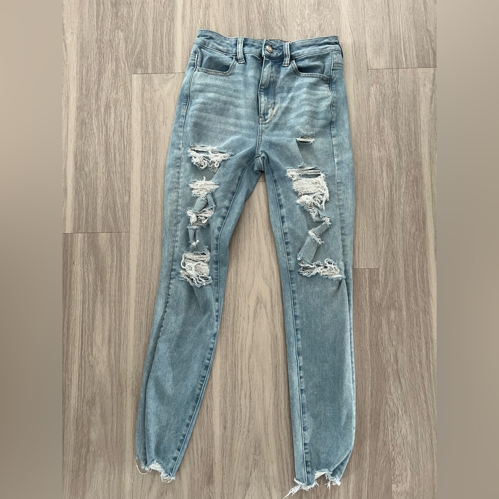American Eagle Highest Rise Distressed Jeggings Light Wash Size 4
